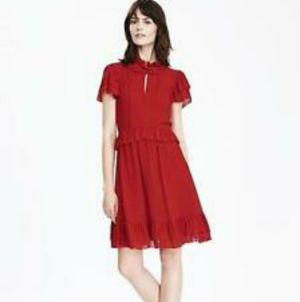 Banana Republic Silk Pleated Ruffleneck Dress